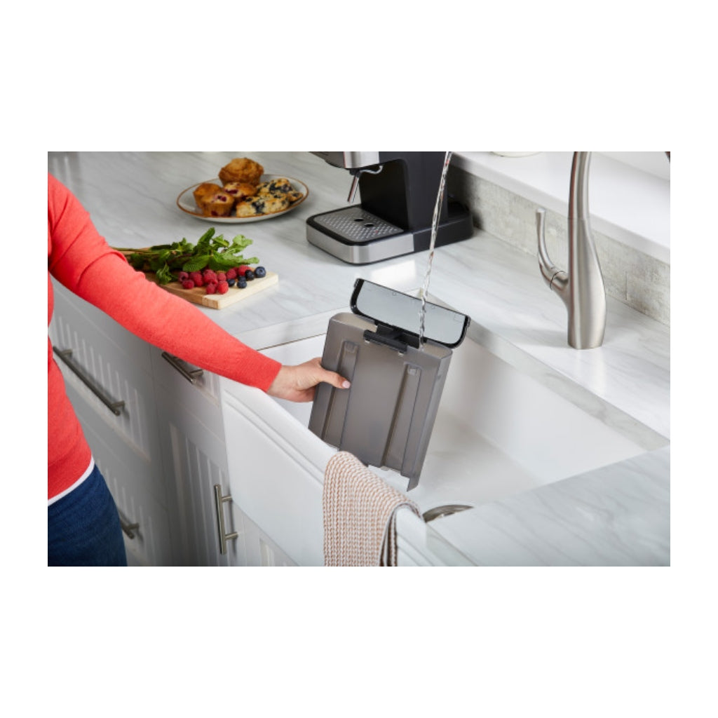 Black & Decker Máquina de Café Espresso Semiautomática (EM0312-0SDLA)