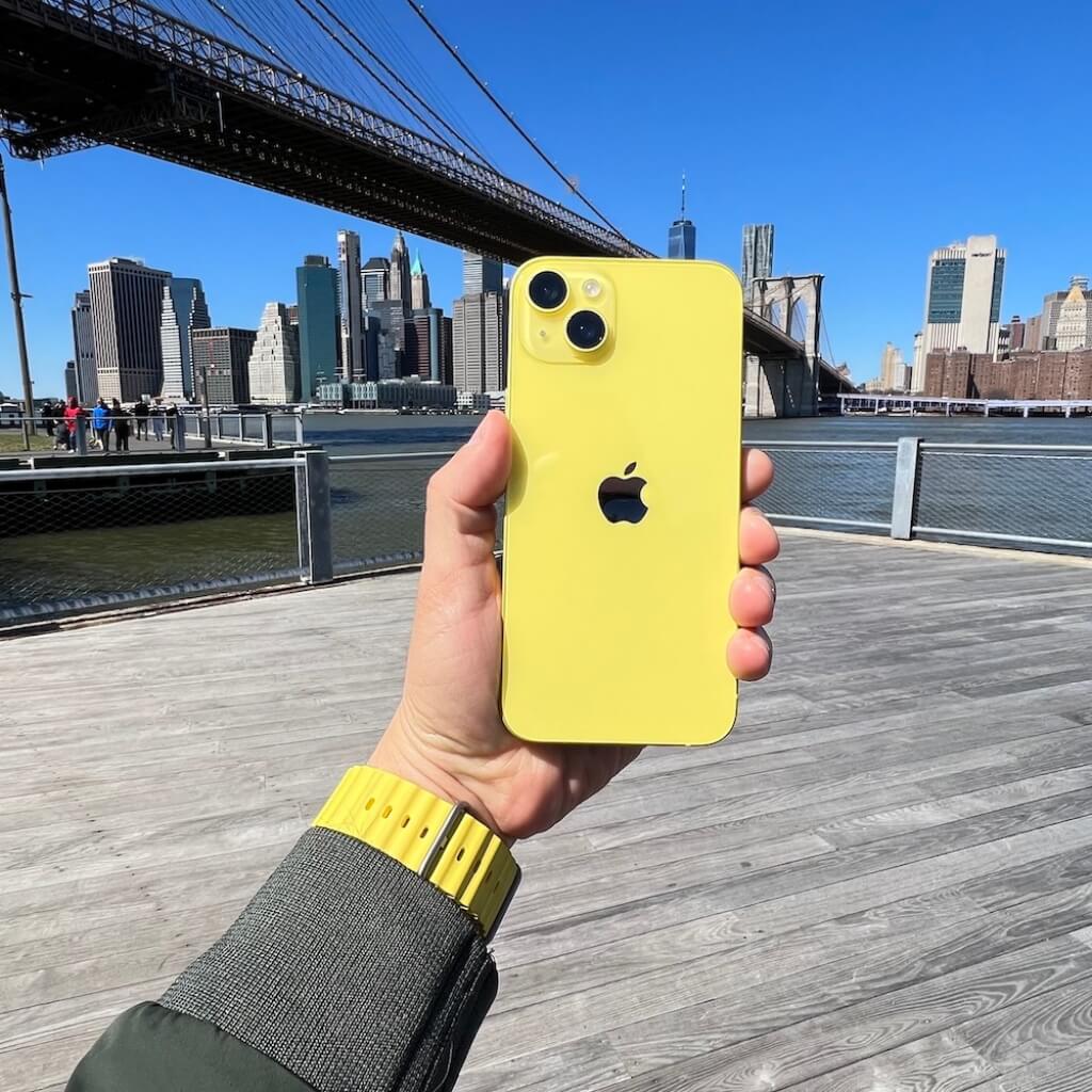 Apple Teléfono Celular iPhone 14, 128GB